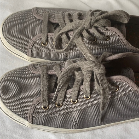 Gray textured lace up keds - Picture 2 of 5